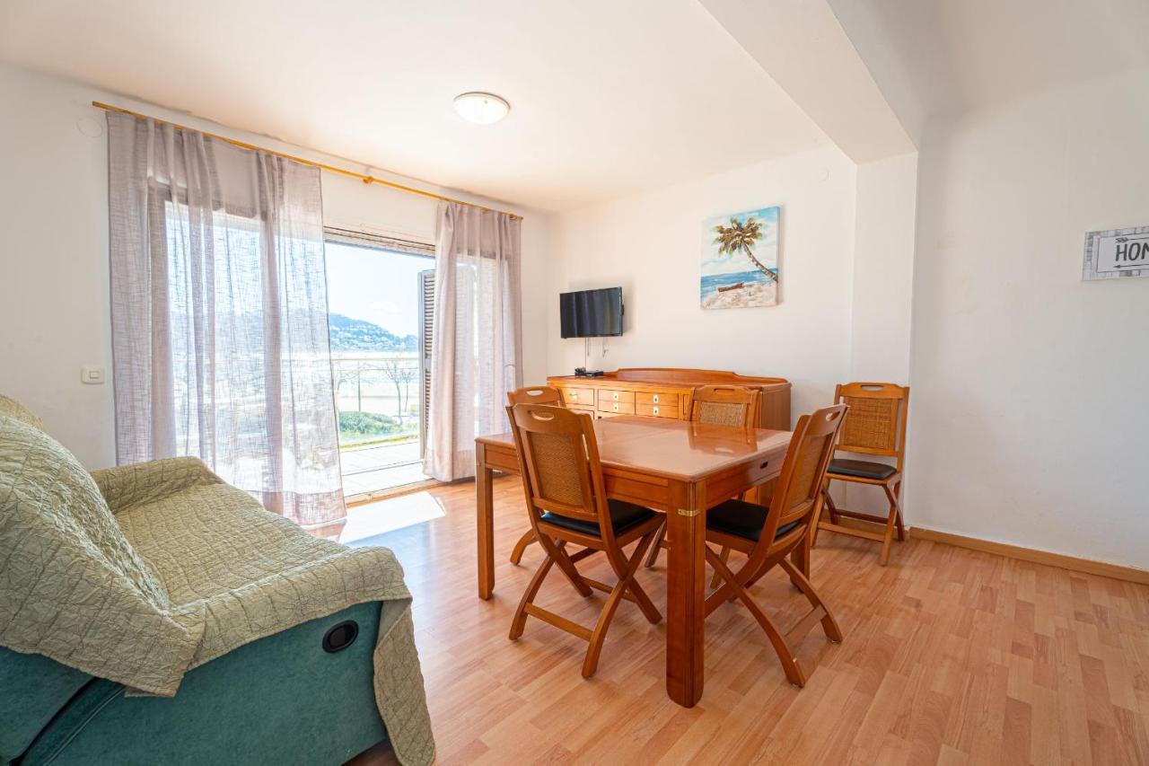 罗萨斯Apartamento Rhodes Vista Al Mar公寓 外观 照片